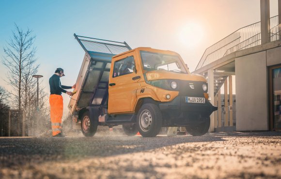 Užitkový elektromobil EVUM aCar 4x4