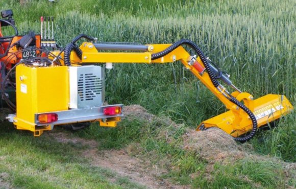 Příkopové rameno FEMAC DOC101