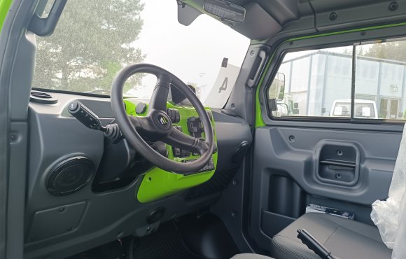 Užitkový elektromobil EVUM