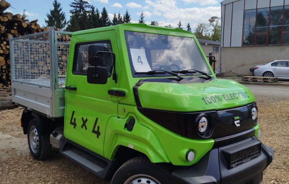 Užitkový elektromobil EVUM