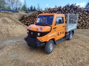 Užitkový elektromobil EVUM