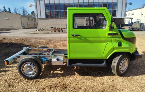 Užitkový elektromobil EVUM