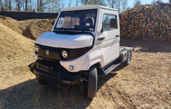 Užitkový elektromobil EVUM