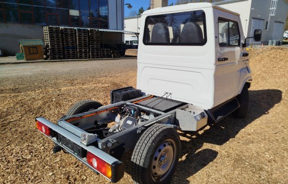 Užitkový elektromobil EVUM