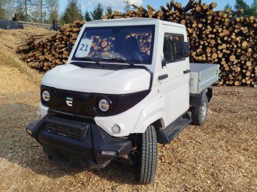 Užitkový elektromobil EVUM