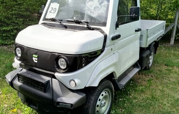Užitkový elektromobil EVUM