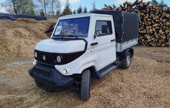 Užitkový elektromobil EVUM