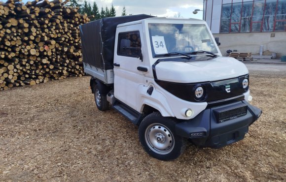 Užitkový elektromobil EVUM