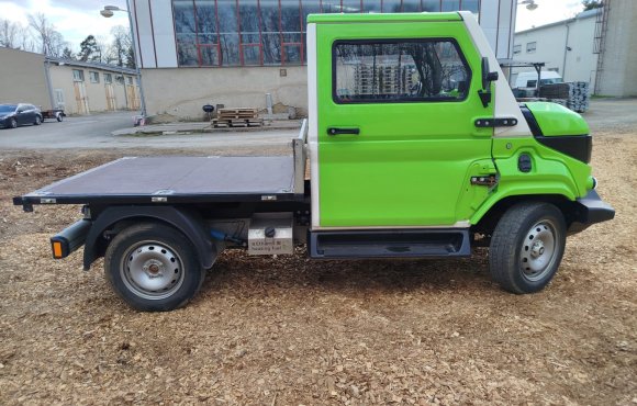 Užitkový elektromobil EVUM