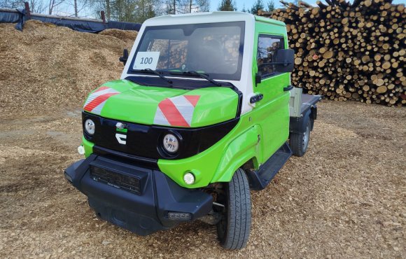 Užitkový elektromobil EVUM